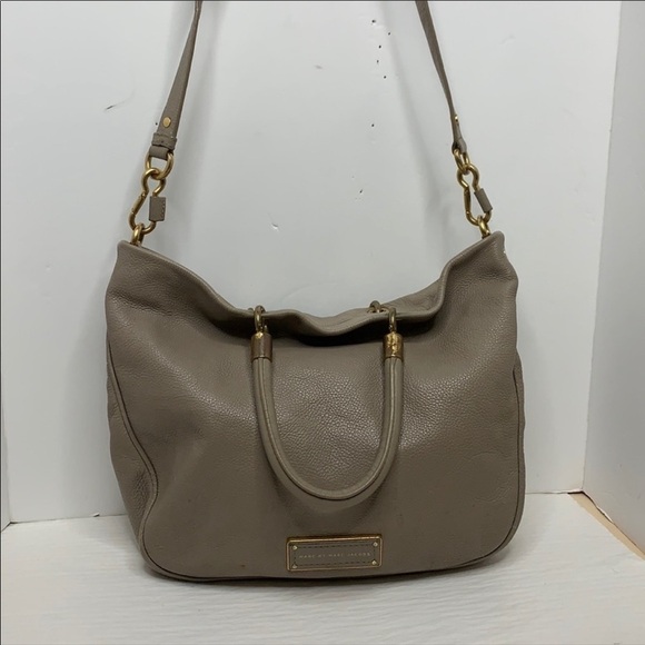 MARC BY MARC JACOBS TOO HOT TO HANDLE SHOPPER TOTE - Picture 1 of 10